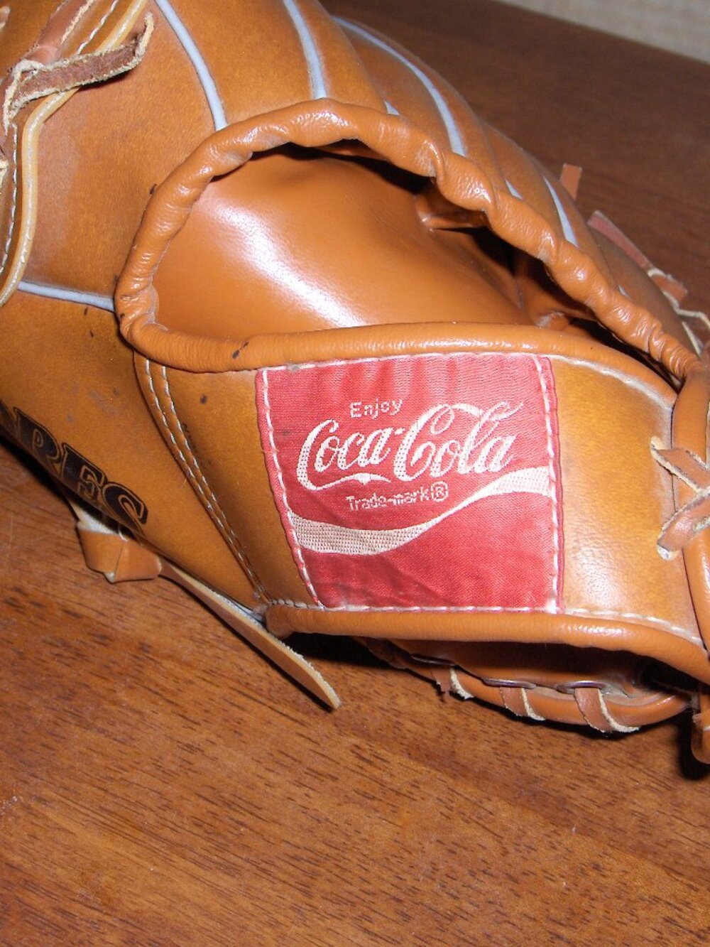 Coca Cola LHT Youth Baseball Glove,